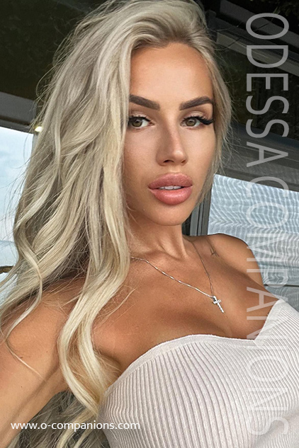 www.o-companions.com valentina, 22 YEARS
www.o-companions.com